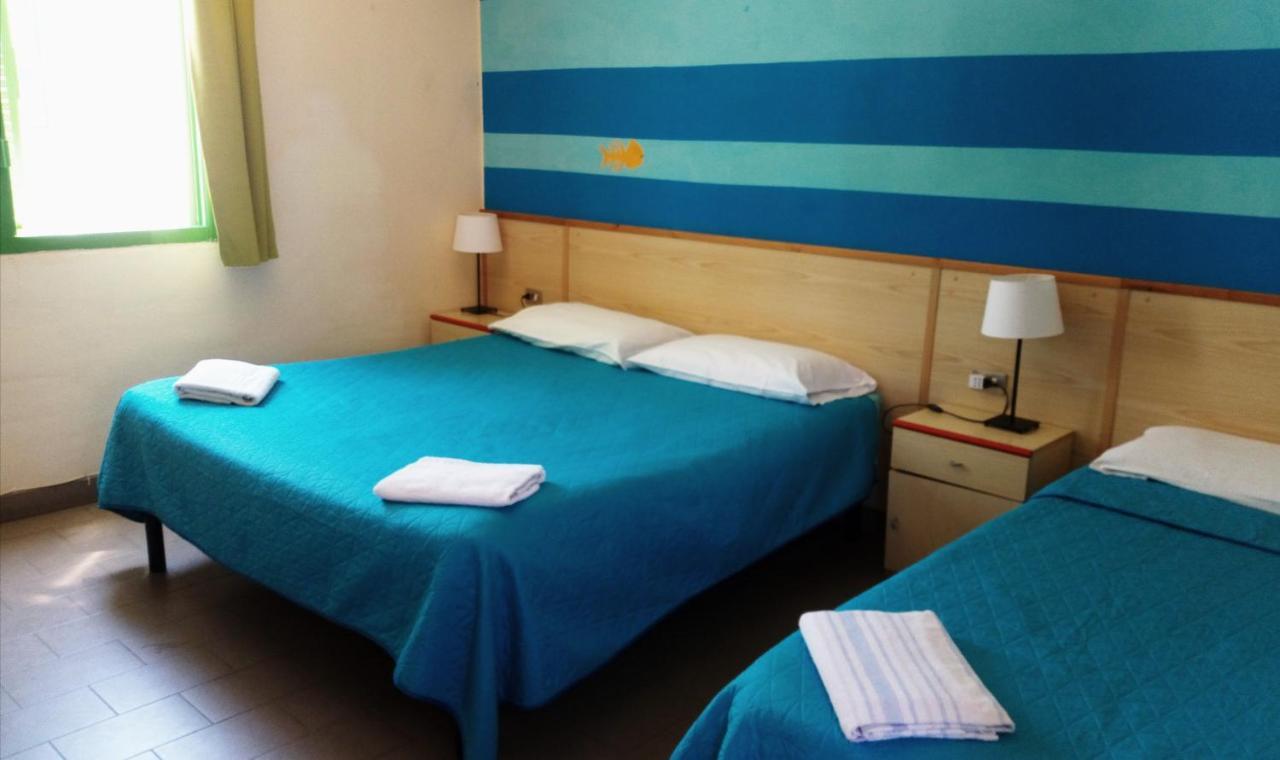 Hotel Lupo Di Mare Marina di Castagneto Carducci Eksteriør billede